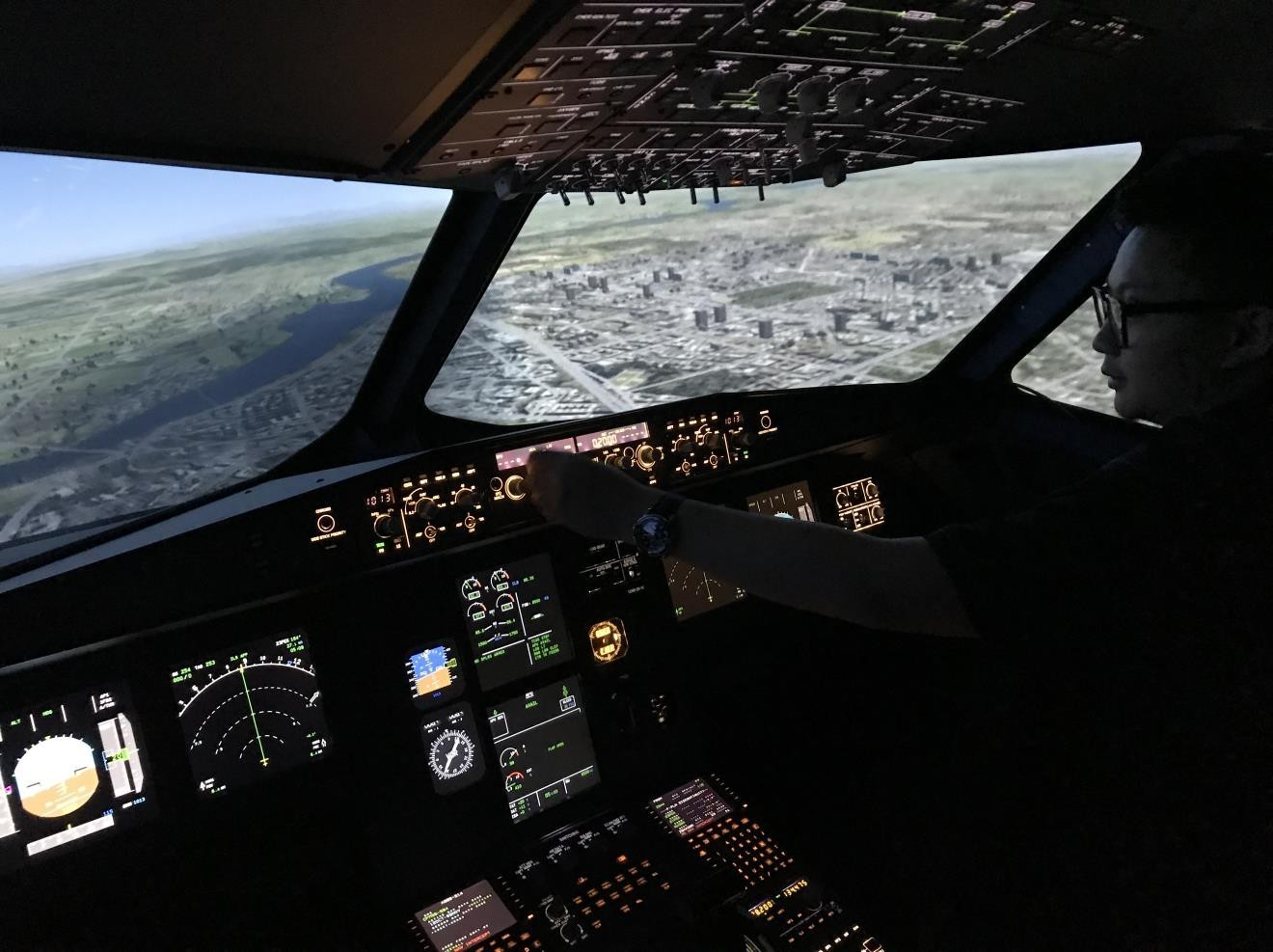 �ͻ�����ģ���� ��׿�� ��ʻ�ղ�������